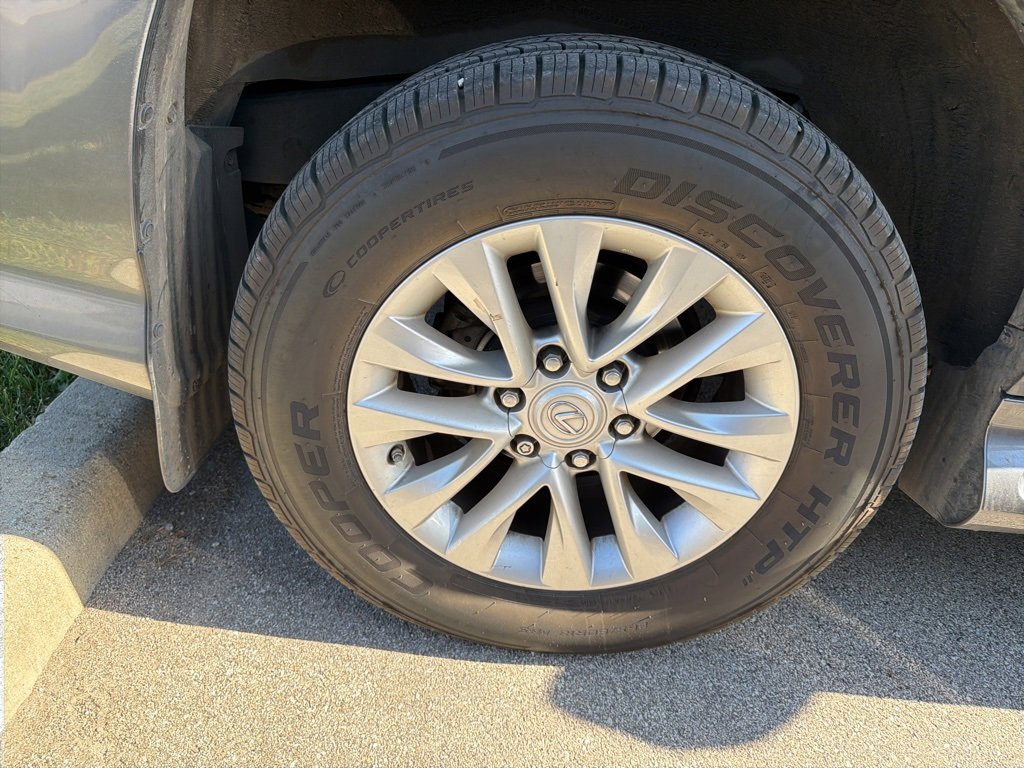 Used 2018 Lexus GX 460 image 11