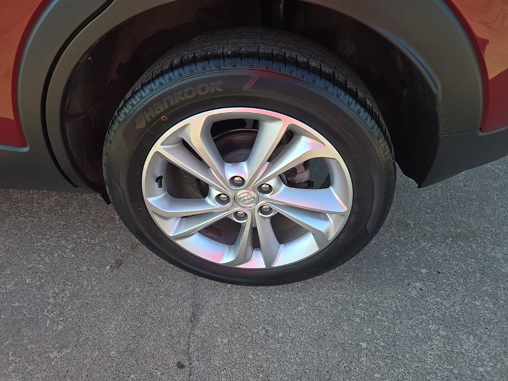 Used 2023 Buick Encore GX Preferred w/ Cold Weather Comfort Package AWD/4WD image 22