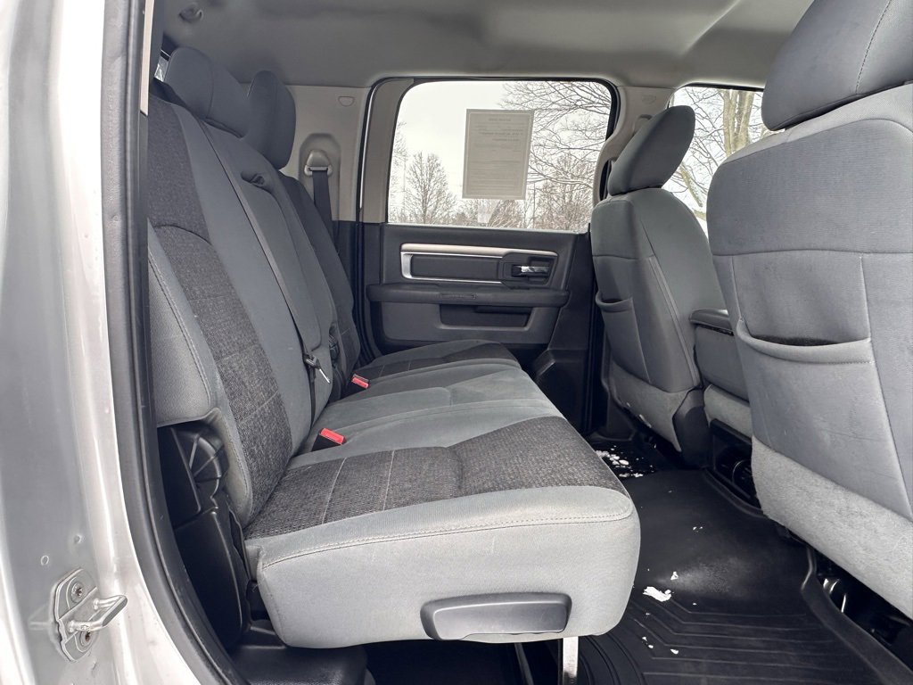 Used 2015 RAM 3500 SLT w/ Cold Weather Group image 29