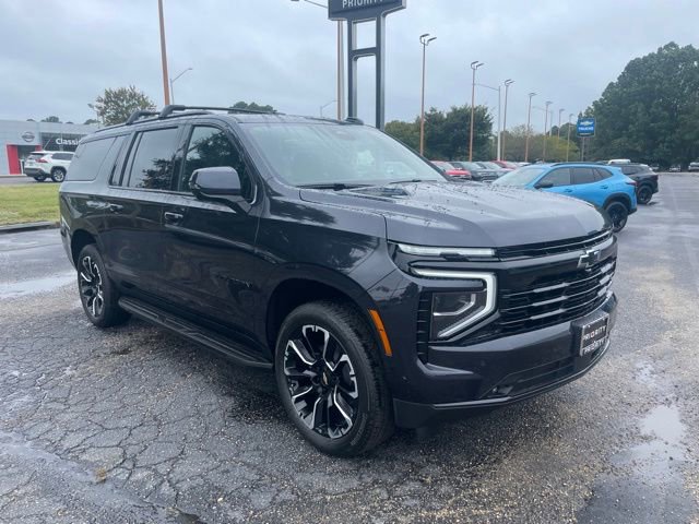 New 2025 Chevrolet Suburban RST w/ Comfort Package image 5