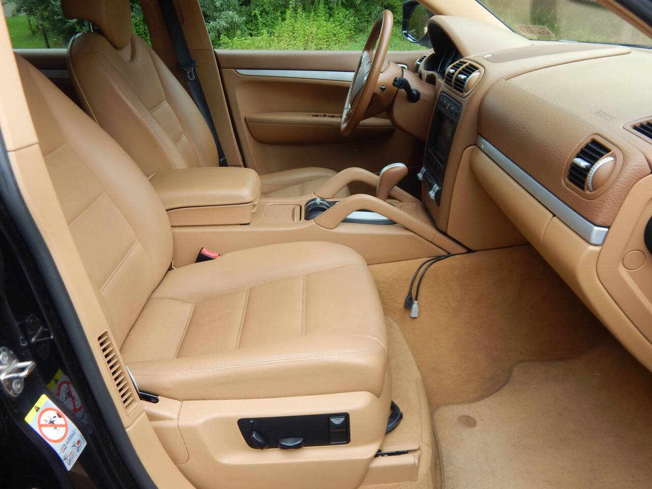 Used 2009 Porsche Cayenne AWD/4WD image 18