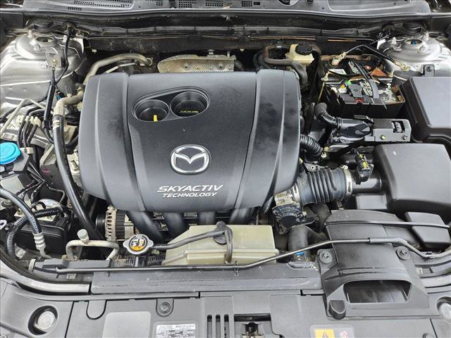 Used 2016 MAZDA MAZDA3 i Sport w/ Preferred Equipment Package FWD image 19