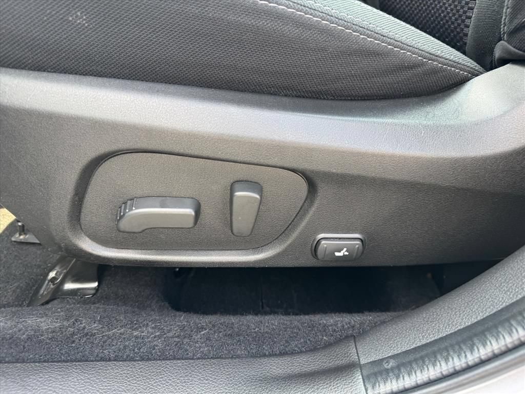 Used 2017 Subaru Forester 2.5i Premium w/ Popular Package #2A AWD/4WD image 14