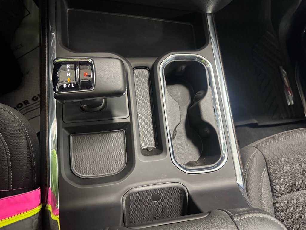 Used 2024 Chevrolet Silverado 1500 LT Trail Boss w/ Convenience Package II image 23