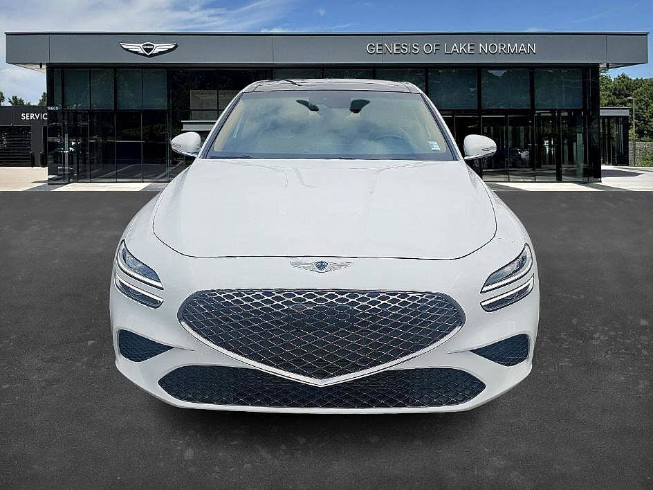 Used 2022 Genesis G70 2.0T w/ Prestige Package image 7