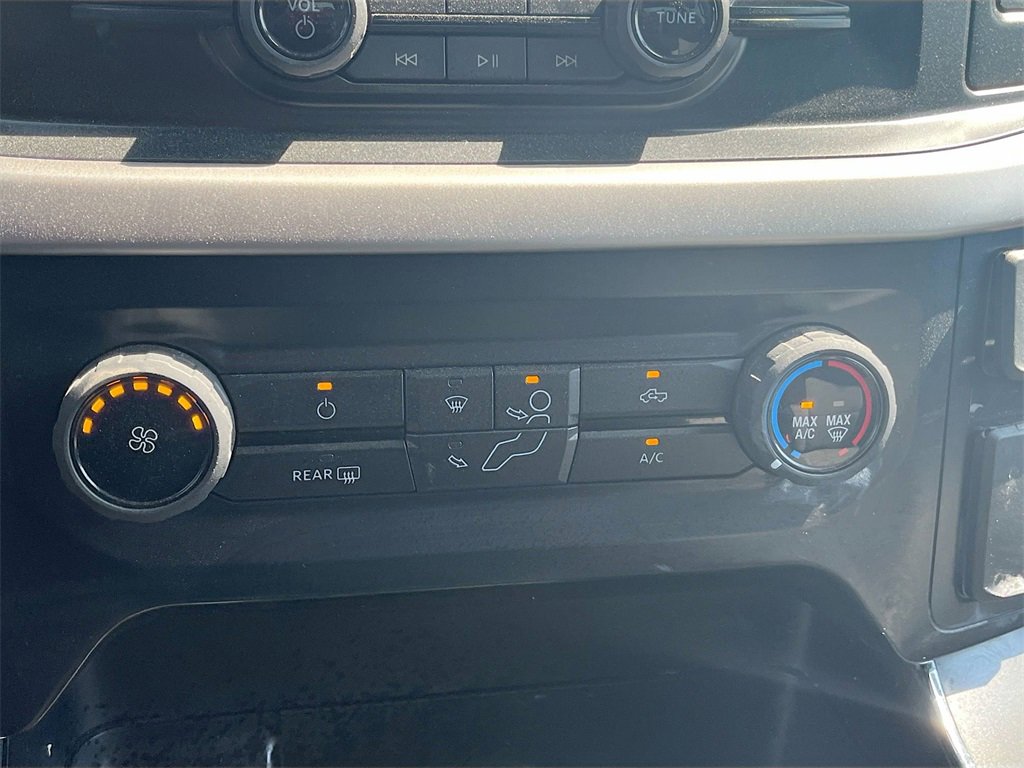 Used 2022 Ford F150 XLT w/ XTR Package image 16