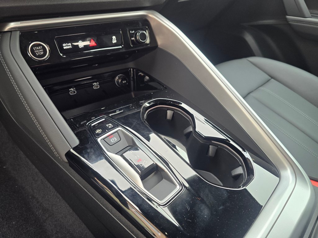 New 2026 Audi Q5 2.0T AWD/4WD image 16