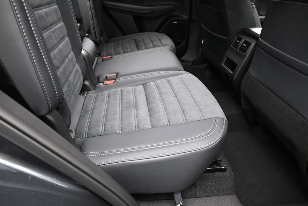 New 2026 Mitsubishi Outlander SE FWD image 39