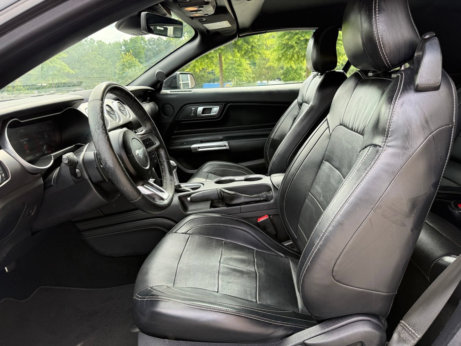 Used 2019 Ford Mustang Premium w/ Equipment Group 201A RWD image 33