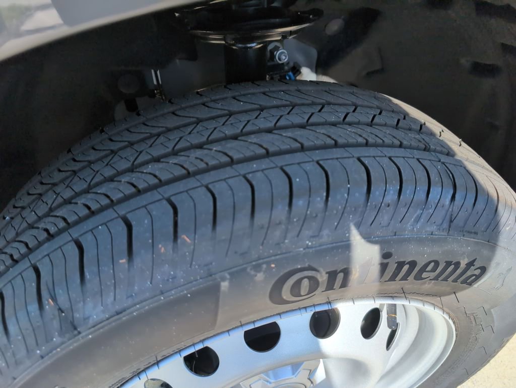 New 2026 Ford Maverick XL image 18