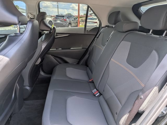 Used 2025 Kia Niro LX FWD image 13