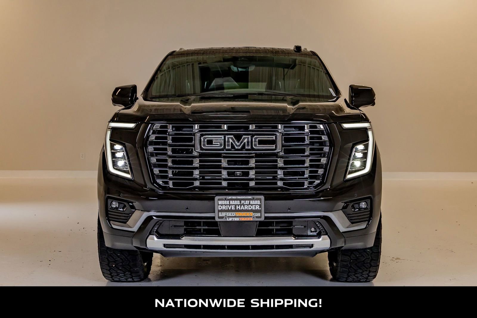 Used 2025 GMC Yukon XL Denali Ultimate AWD/4WD image 4