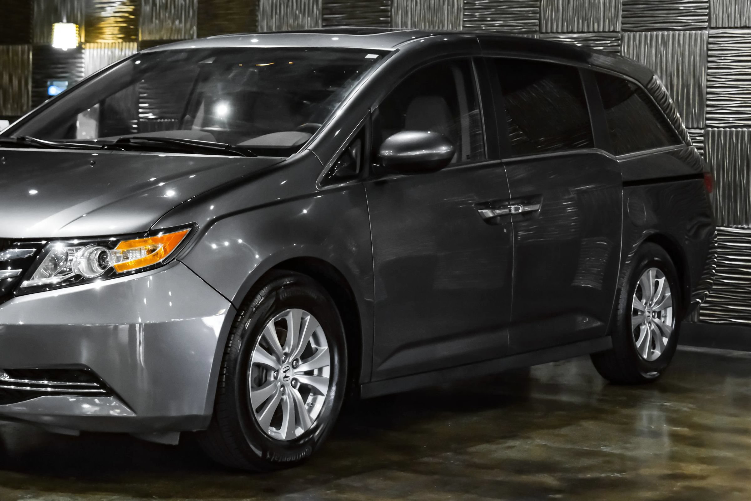 Used 2017 Honda Odyssey EX-L image 9