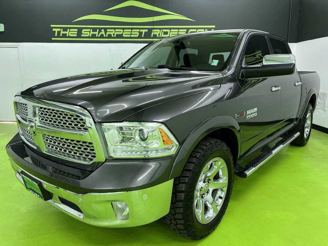 Used 2018 RAM 1500 Laramie w/ Convenience Group AWD/4WD image 5