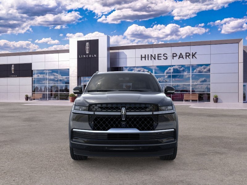 New 2026 Lincoln Navigator L Reserve w/ Jet Appearance Package AWD/4WD image 6