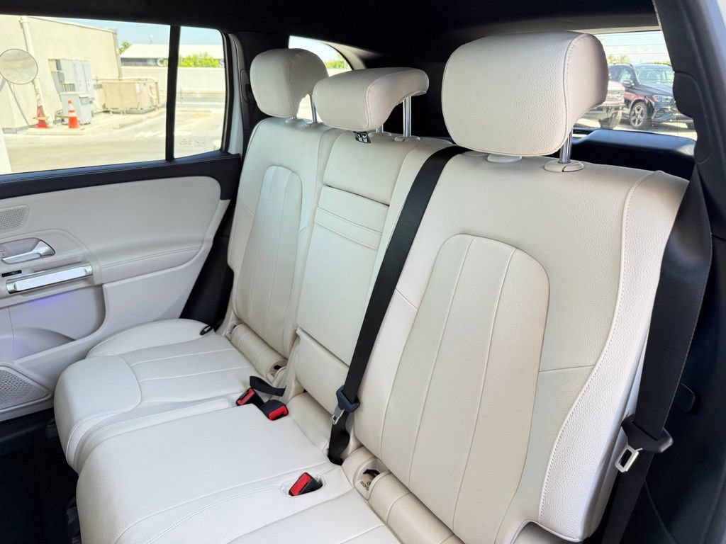 New 2026 Mercedes-Benz GLB 250 image 14