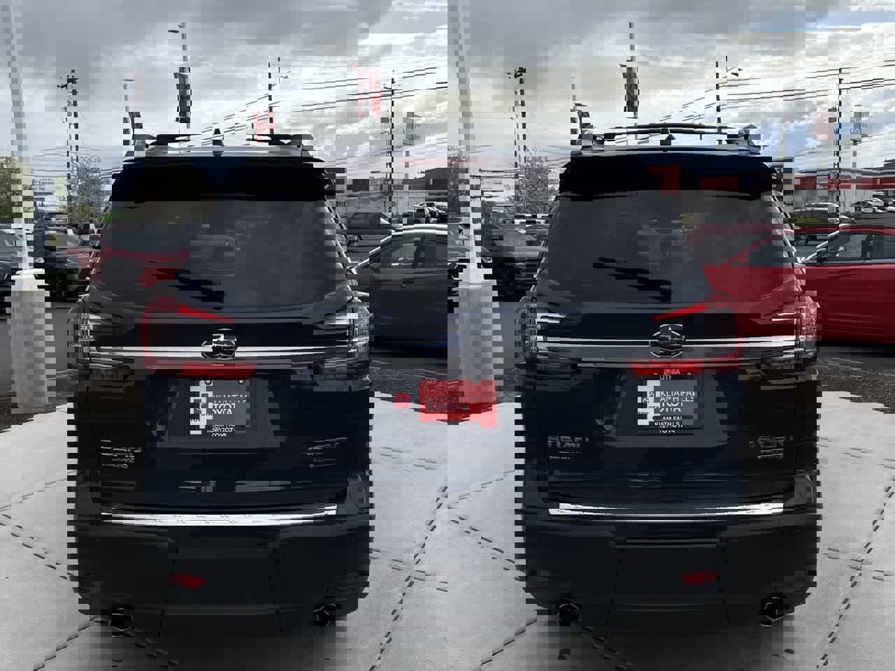 Used 2023 Subaru Ascent Limited w/ Technology Package image 4