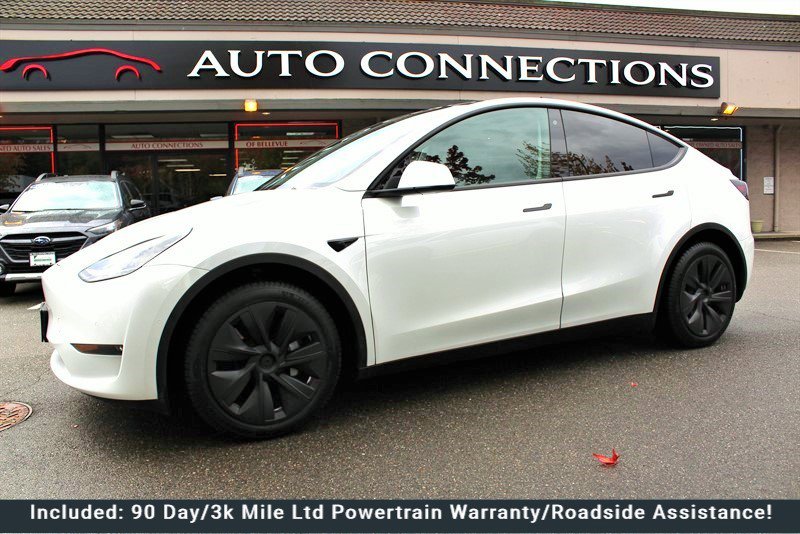 Used 2020 Tesla Model Y Long Range image 1
