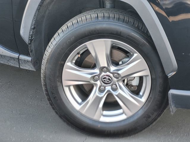 Used 2024 Toyota RAV4 XLE image 3