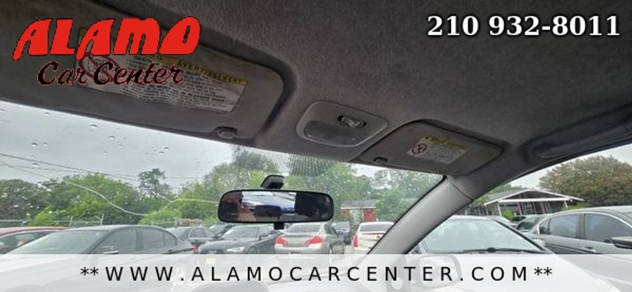 Used 2005 Scion xA FWD image 33