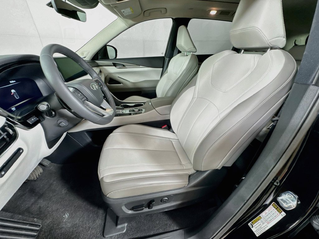 Certified 2027 INFINITI QX60 Luxe w/ Cargo Package FWD image 28