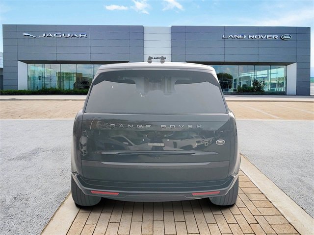Certified 2023 Land Rover Range Rover SE image 6