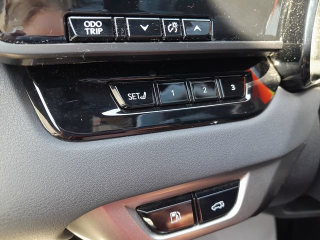 Used 2023 Lexus RX 350 Premium w/ Cold Area Package AWD/4WD image 18