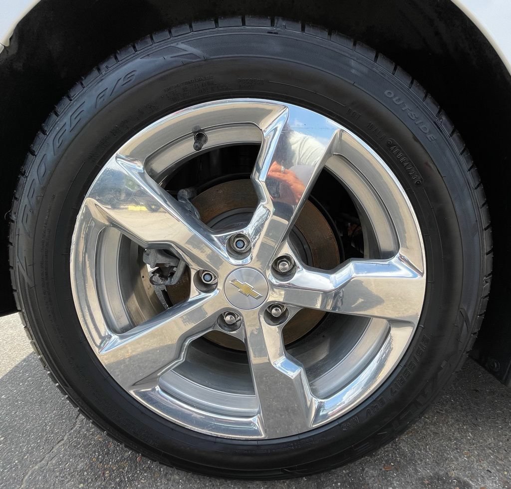 Used 2014 Chevrolet Volt Premium w/ Premium Trim Package FWD image 16