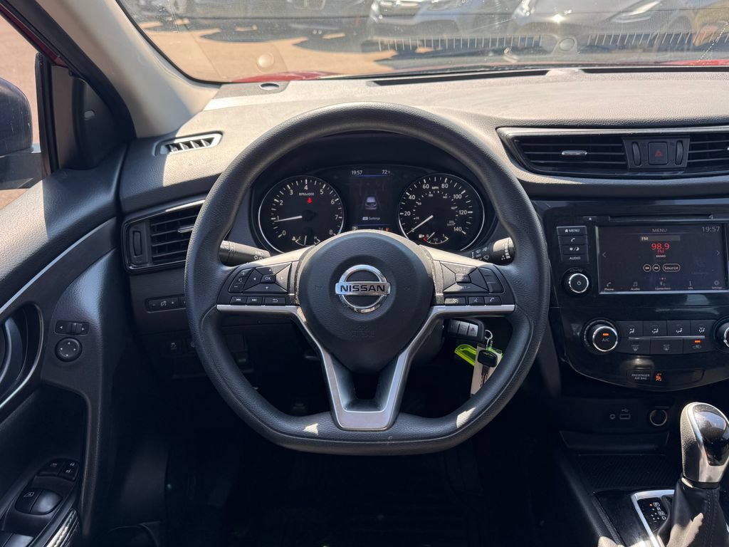 Used 2020 Nissan Rogue Sport S FWD image 10