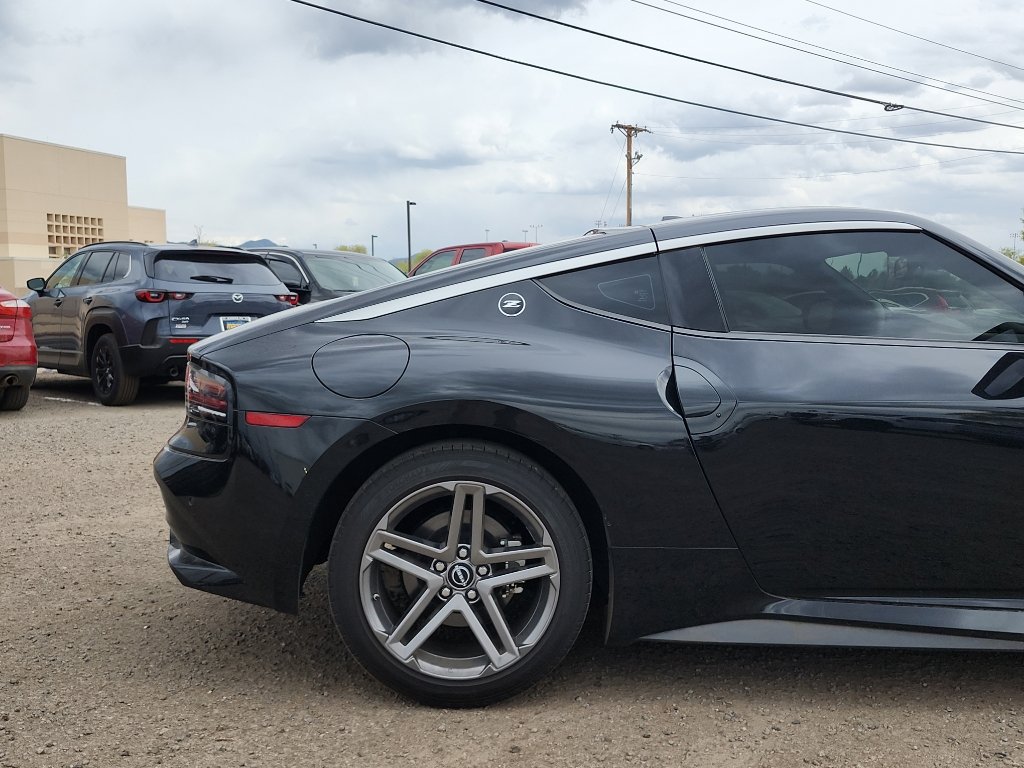 Used 2024 Nissan Z Sport w/ Floor Mat Package image 5