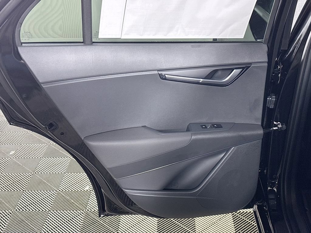 New 2026 Kia Niro Wind FWD image 19