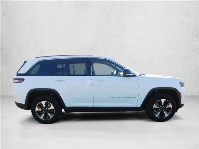 Used 2024 Jeep Grand Cherokee Limited 4xe AWD/4WD image 7