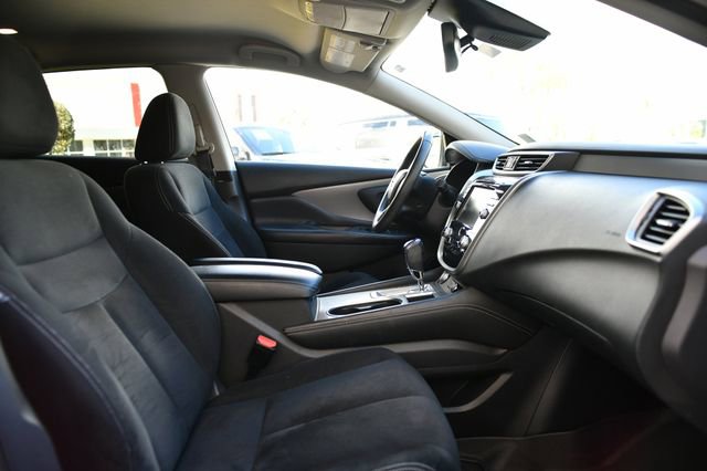 Used 2020 Nissan Murano SV image 25