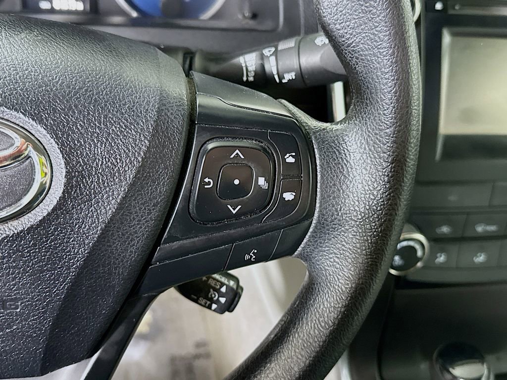 Used 2016 Toyota Camry LE FWD image 20