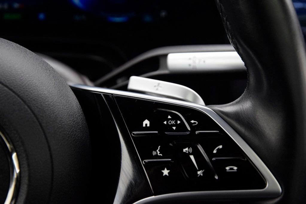 Certified 2023 Mercedes-Benz EQS 580 4MATIC Sedan image 23