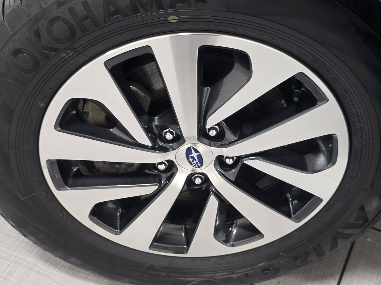 Used 2024 Subaru Outback Premium AWD/4WD image 7