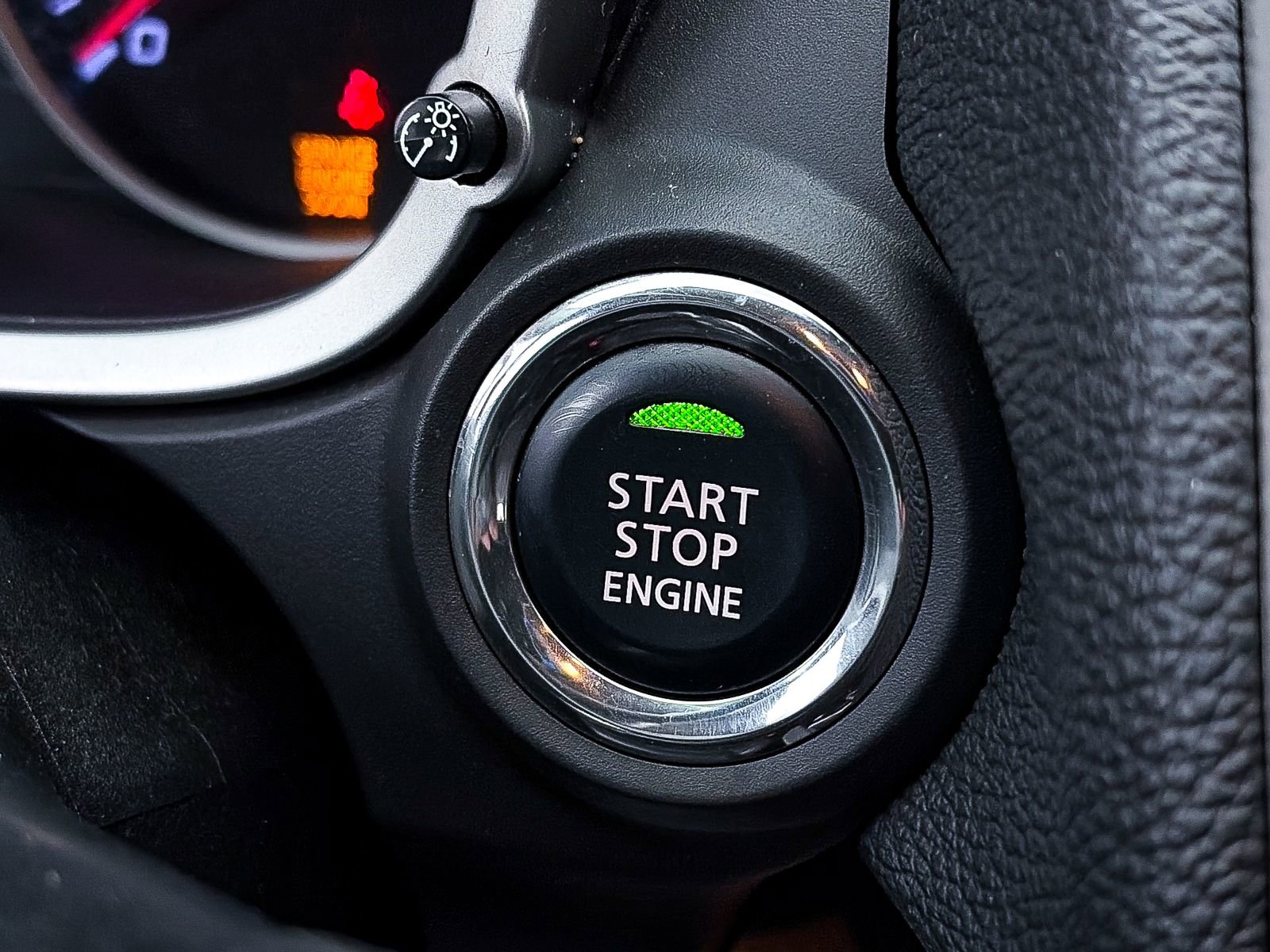 Used 2018 Mitsubishi Eclipse Cross SEL image 16