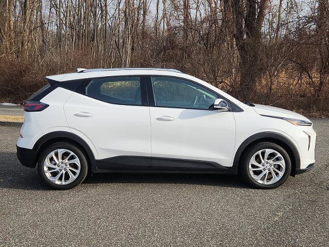 Certified 2023 Chevrolet Bolt EUV LT w/ Driver Confidence Package image 7