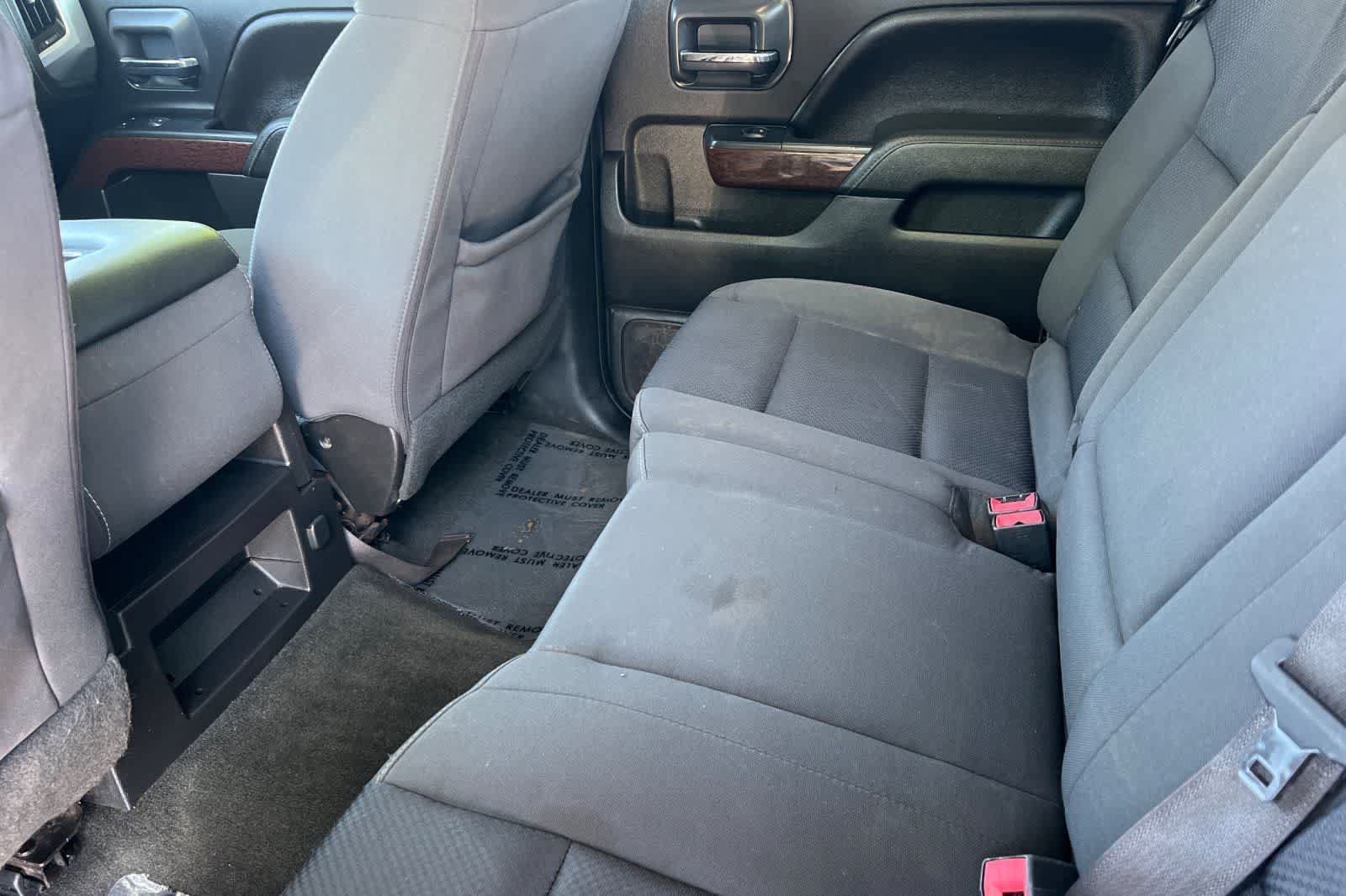 Used 2016 GMC Sierra 2500 SLE w/ SLE Preferred Package AWD/4WD image 5
