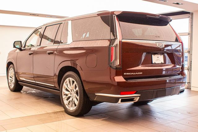 Used 2023 Cadillac Escalade ESV Premium Luxury Platinum w/ LPO, Radiant Package image 8