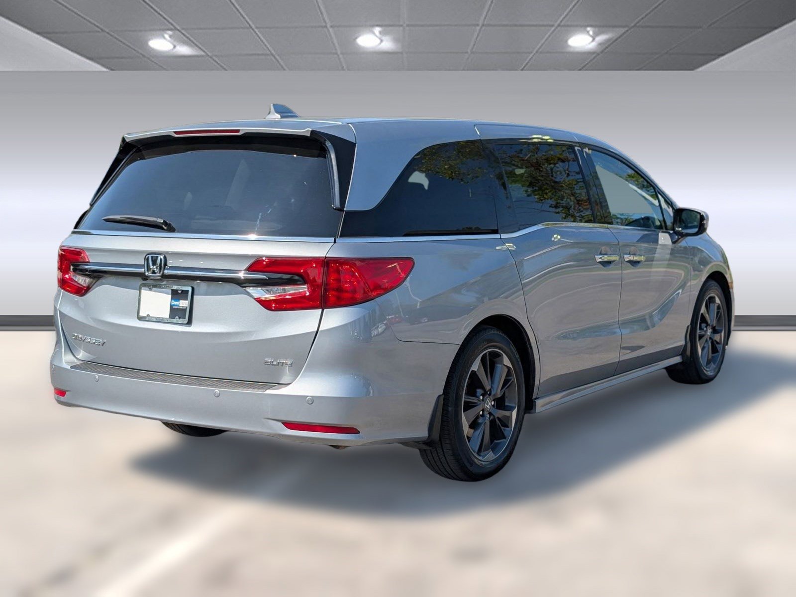 Used 2023 Honda Odyssey Elite image 9