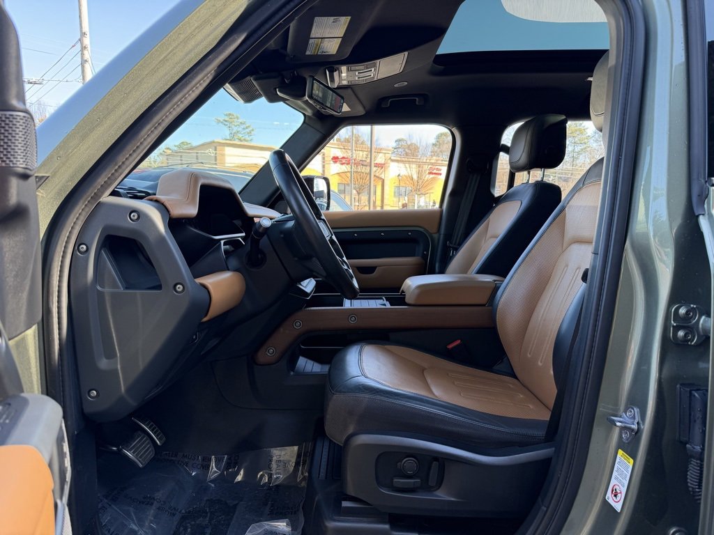 Used 2020 Land Rover Defender 110 X image 26