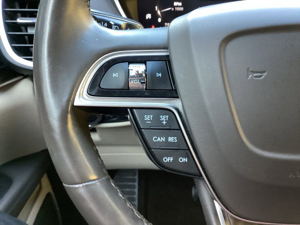 Used 2020 Lincoln Nautilus Reserve w/ Cargo Utility Package image 45