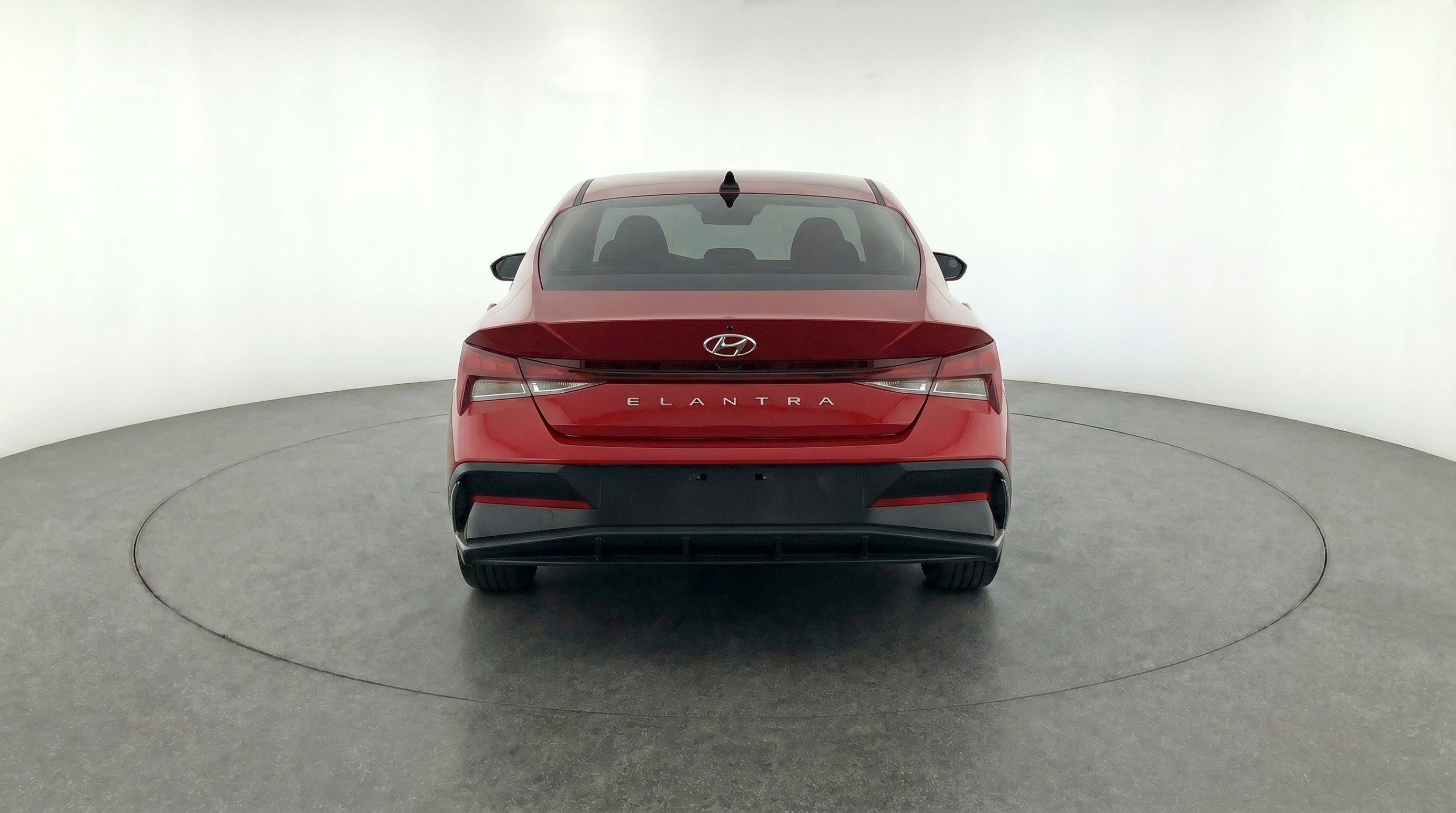 Used 2025 Hyundai Elantra SEL FWD image 7