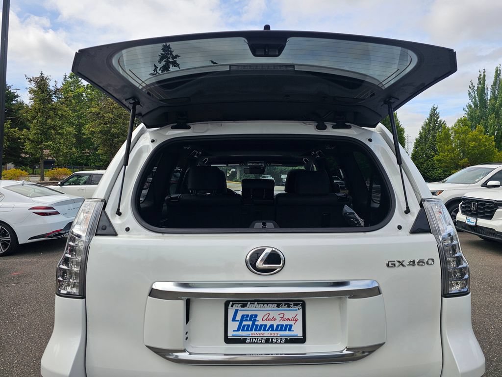 Used 2021 Lexus GX 460 Premium w/ Premium Package AWD/4WD image 25