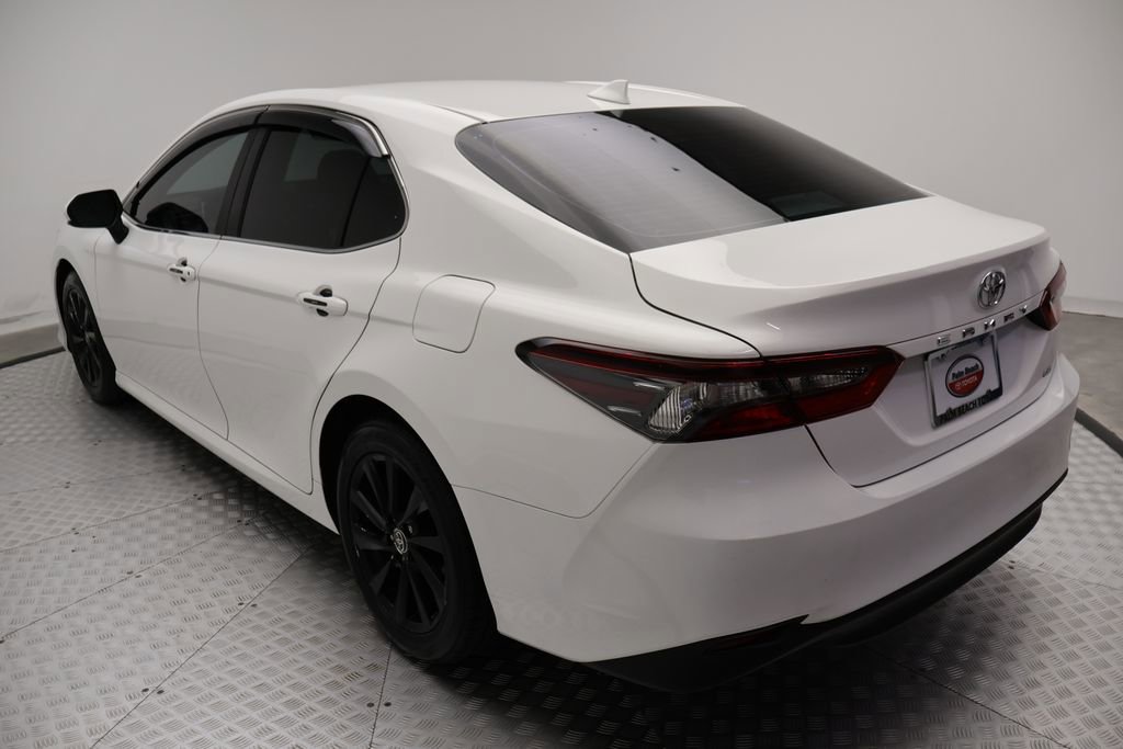 Certified 2023 Toyota Camry LE FWD image 11
