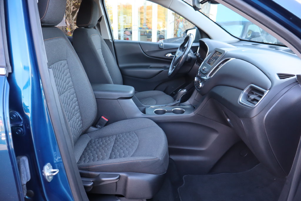 Used 2021 Chevrolet Equinox LT FWD image 24