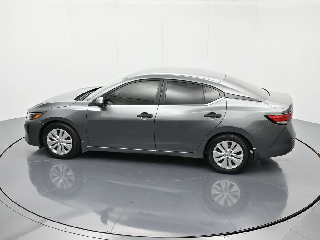 Used 2024 Nissan Sentra S image 34