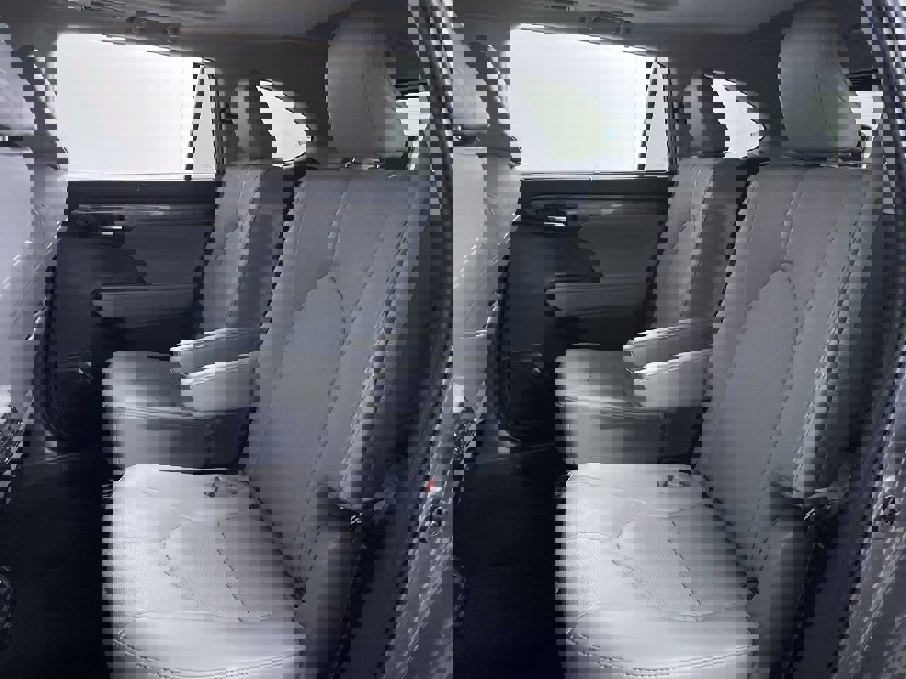 Used 2021 Toyota Highlander Platinum image 22