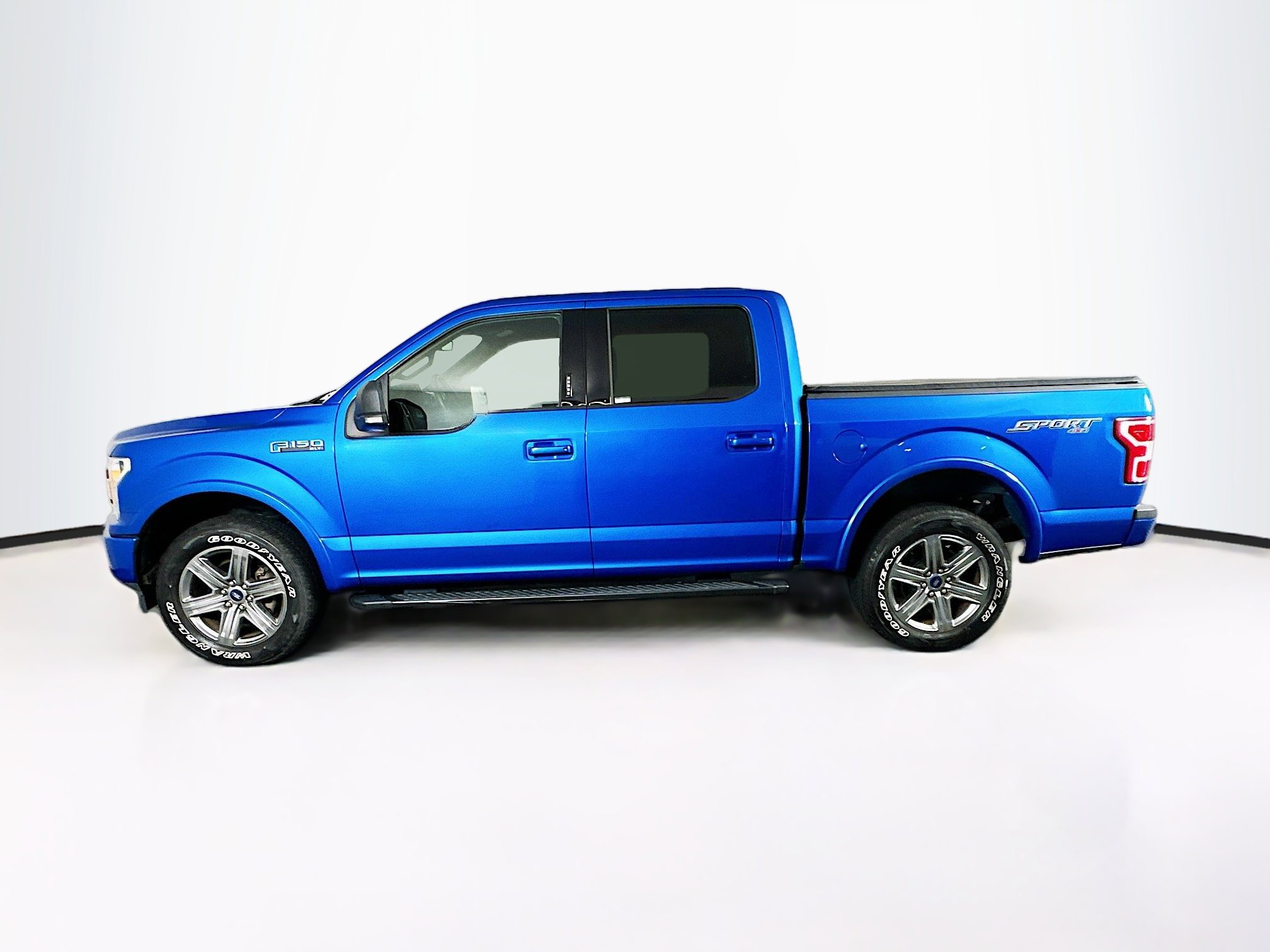 Used 2019 Ford F150 XLT w/ Equipment Group 302A Luxury image 4